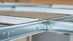 2500x1406px_CM-T15-Hook-7500.jpg