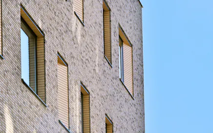 Le Citizens Advice Bureau de Västerås : forme et fonction avec Rockpanel