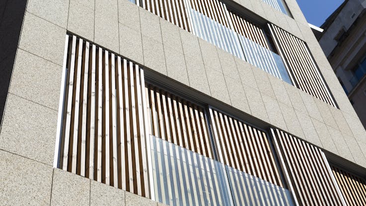 Hotel Colon Galicia de Vigo reconvertido en viviendas Passivhaus REDArt silicato, Ventirock, Hotel reconverted in Multi family house