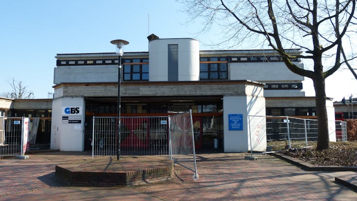 GBS Nordhorn in Nordhorn, Germany cladded with Rockpanel Woods and Chameleon facade cladding