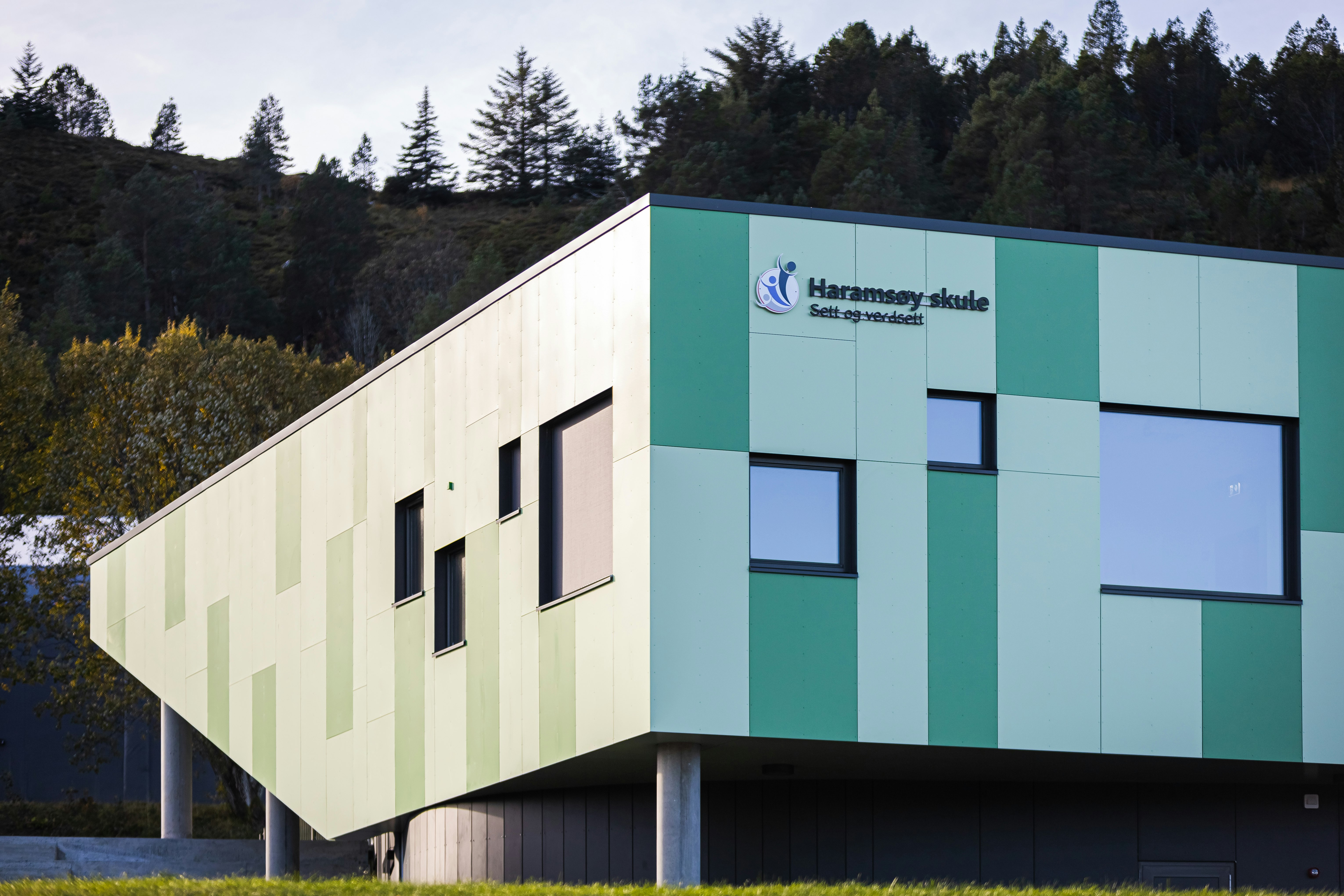 Rockpanel Case Study Haramsoy Skule Norway Rockpanel Colours RAL 1303030 RAL 1208020