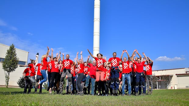 181218 RW LAT ADR PHO 13