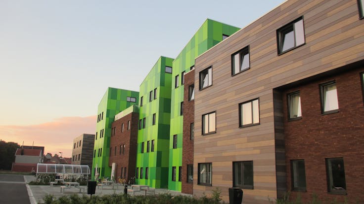 Student home Kotville, Brugge - Belgium. Rockpanel Woods, Rockpanel Colours.