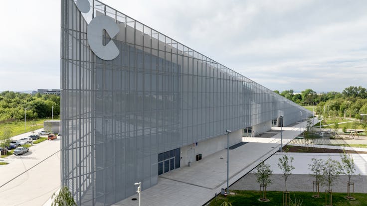 case study Cogiteon green roof Kraków, Poland , Małopolskie Centrum Nauki,