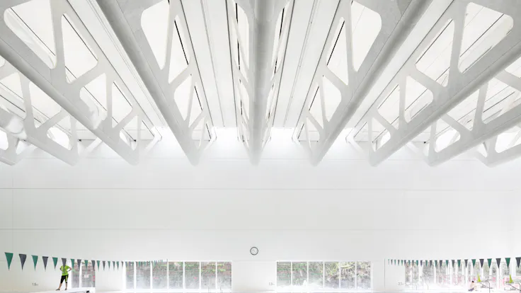 Guildford Aquatic Centre,Canada,Surrey,10405 m²,Bing Thom Architects,SHAPE Architecture,BKL Consultants,City of Surrey,StructureCraft Builders Inc./Heatherbrae Builders,Raef Grohne Architectural Photographer,ROCKFON Sonar,DMT-edge,1619x610,1523x610,white