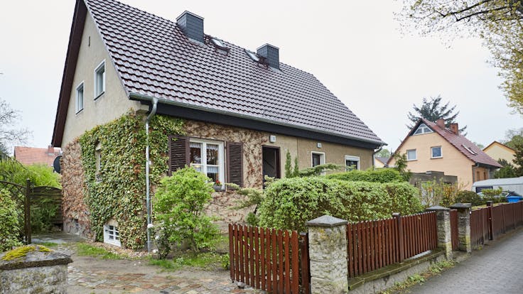 reference, single family home, single family house, single-family home, single-family house, renovation, noise, noise protection, acoustics, testimonials, airport, fluglärm, airport berlin, flughafen ber, germany, job 4964