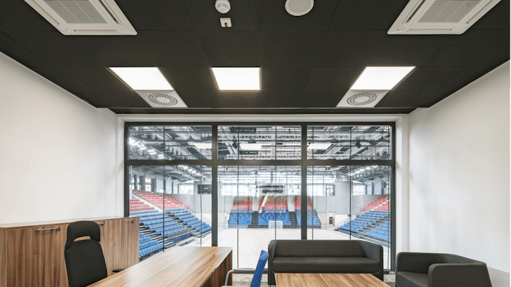 Meeting room in Mosir sports centre in Puławy Poland with Rockfon Color-all