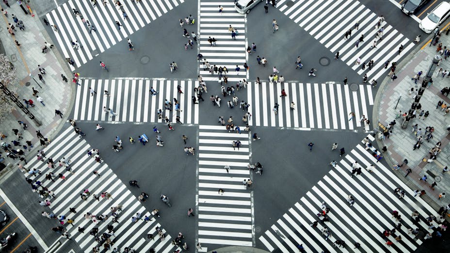 Busy urban cross section