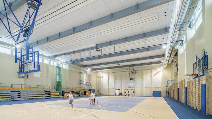 Complex of primary school and kindergarten,Poland,Wysoka,1.0000 m²,Monika Robaszko-Kowalska,Biuro Achitektoniczne Metropolis,Bartosz Makowski,ROCKFON Samson,1200x600,white