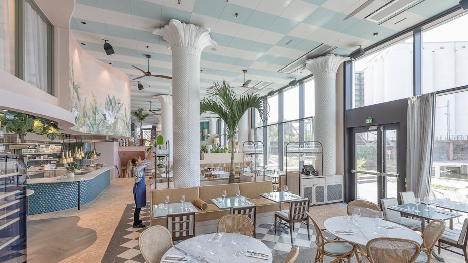 Pastel restaurant ceiling design example