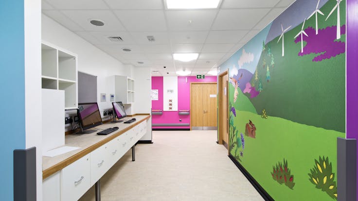 Morriston Hospital,UK,Swansea,Wales,IBI Nightingale,Art In Site - For Eclipse Islands creation,BAM Construction,Morriston Hosptial-Swansea,Richard Kemble Ceilings-Medicare and Bay Productions-Eclipse,Matt Livey,ROCKFON Medicare,A24,600x600x20,white,Chicago Metallic T24 2850,Chicago Metallic T24 2890,Chicago Metallic T24 2890 ECR