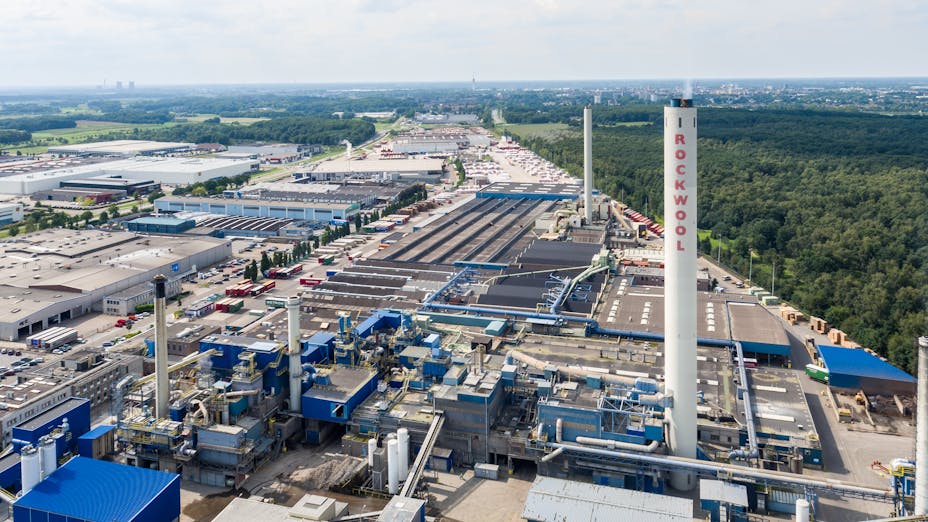 Luchtfoto ROCKWOOL Roermond