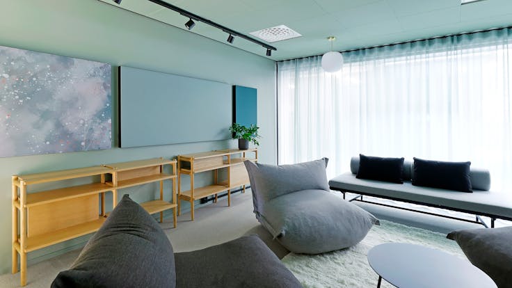 Meeting Room in Paytrail in Tampere Finland with Rockfon Canva Wall panel A-Edge and Rockfon Color-all X-Edge in Sage