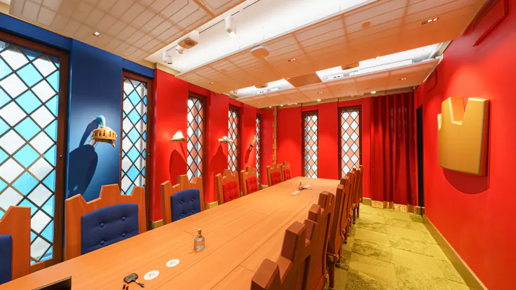 Meeting room in office Wood City in Helsinki Finland with Rockfon Blanka in As-edge