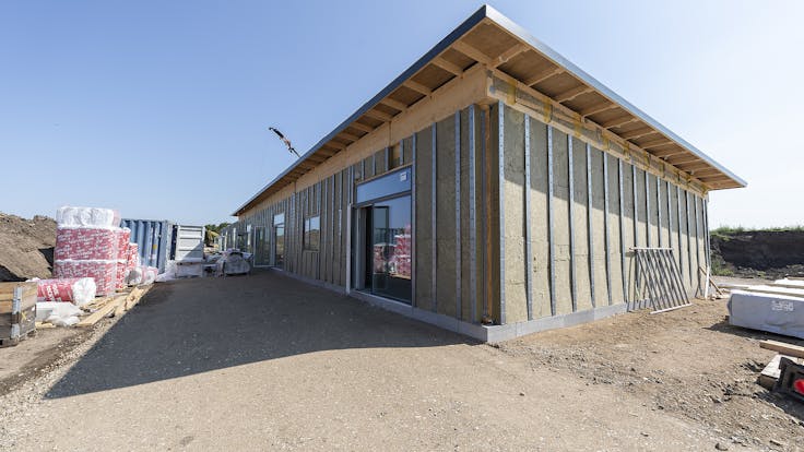 Rockzero, Nybyggeri, Kirke Stillinge, prefab