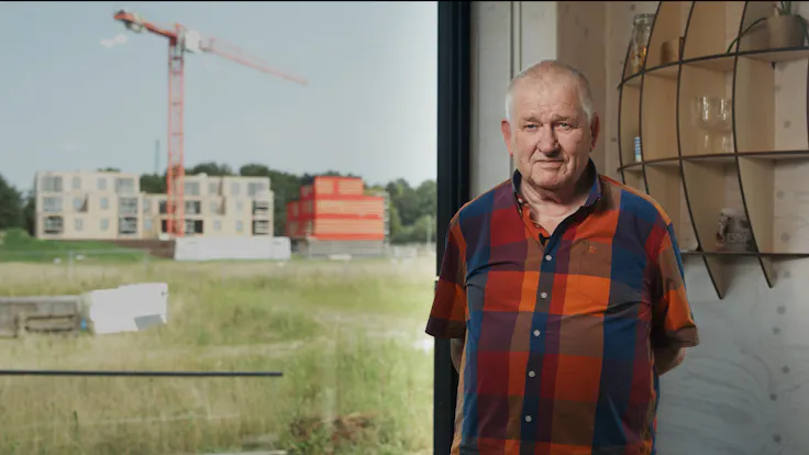 Jos Lichtenberg, expert Jos Lichtenberg, expert video, interview met Jos Lichtenberg, interview with Jos Lichtenberg, brandveiligheid in de gebouwde omgeving, materiaalkeuze cruciaal voor brandveiligheid van gebouwen, emeritus hoogleraar aan de TU Eindhoven, stills, Netherlands, rw-bnl, nl, pact