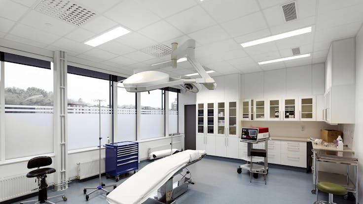 Krokslätts Fabriker, Mölndal, Göteborg, 2250 m2, USG Donn T24, WingĂ¥rdh Arkitektkontor AB, Husvärd AB, Ola Ă–sterling, MediCare Plus, A24-edge, 600 x 600 x 20, White