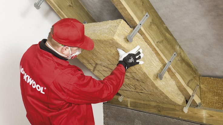 pitched roof, how to insulate, step 3