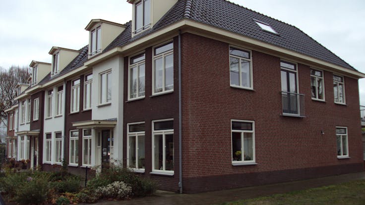 Rockpanel applications along the roofline and other detailing