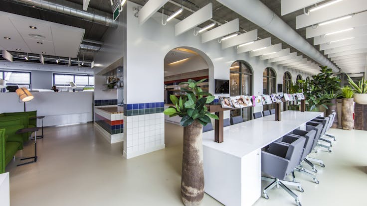 Station2station, Amersfoort, the Netherlands, Abrahams Crielaers