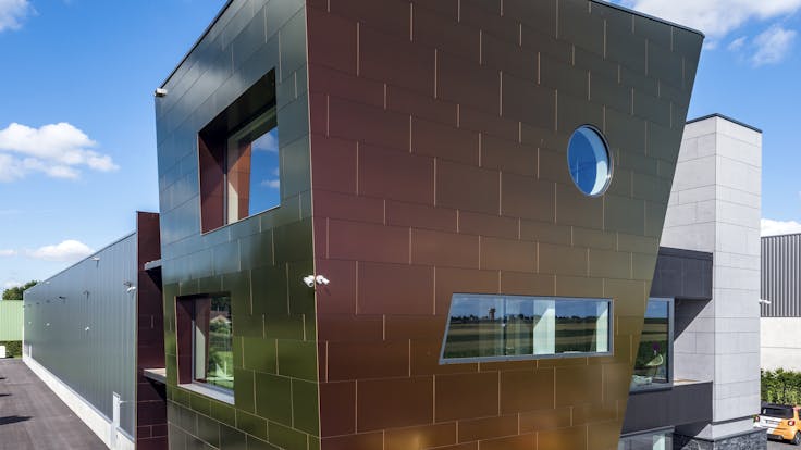 Sherwin office in Kortenberg, Belgium cladded with Rockpanel Chameleon facade cladding.