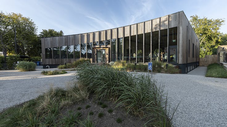 Reference case, Brønshøj Sognecenter, Redair Flex