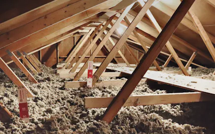 Efterisolering af loft