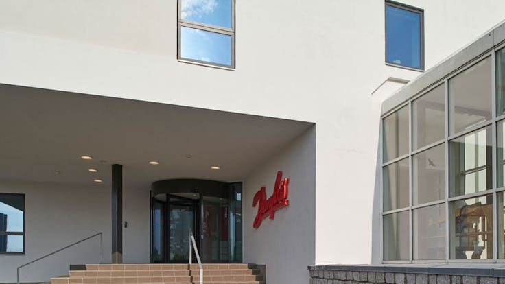 Reference case, Denmark, Danfoss, FACADEBATTS, facade, renovation