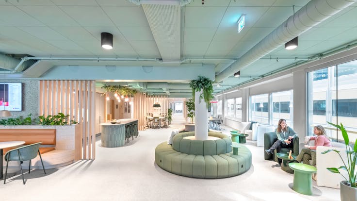 Open Plan Office in Skoeyen Atrium in Oslo Norway with Rockfon Color-all X-Edge