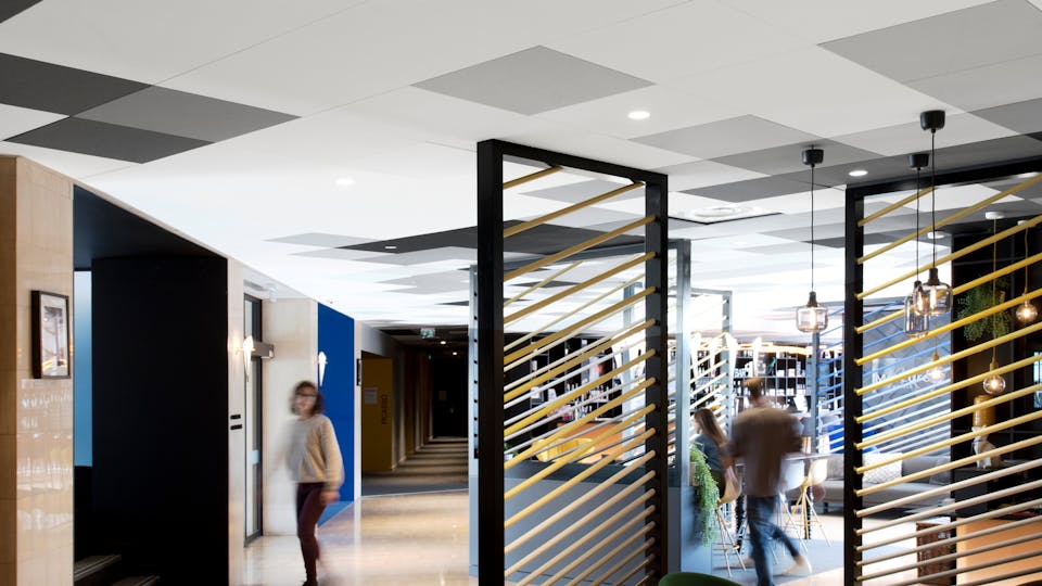 Acoustic ceiling solution: Rockfon Color-all®, X, 600 x 600
