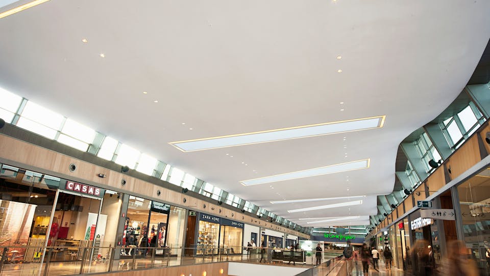Acoustic ceiling solution: Rockfon® Mono® Acoustic, 1800 x 1200