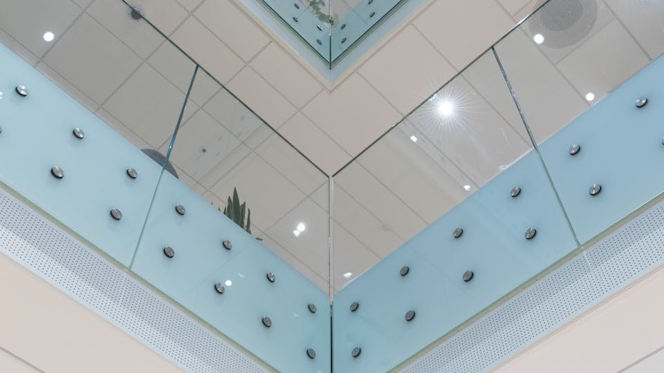 Acoustic ceiling solution: Rockfon Blanka®, 600 x 600
