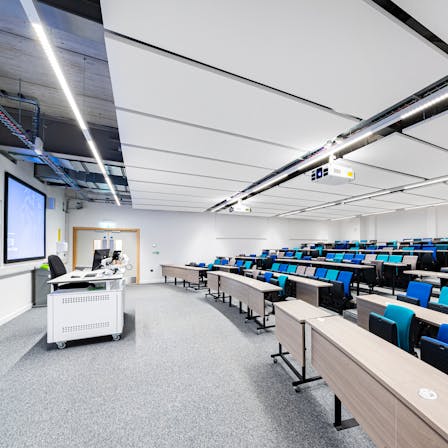 Auditorium in Lincoln University Medical School in Lincoln United Kingdom with Rockfon Eclipse