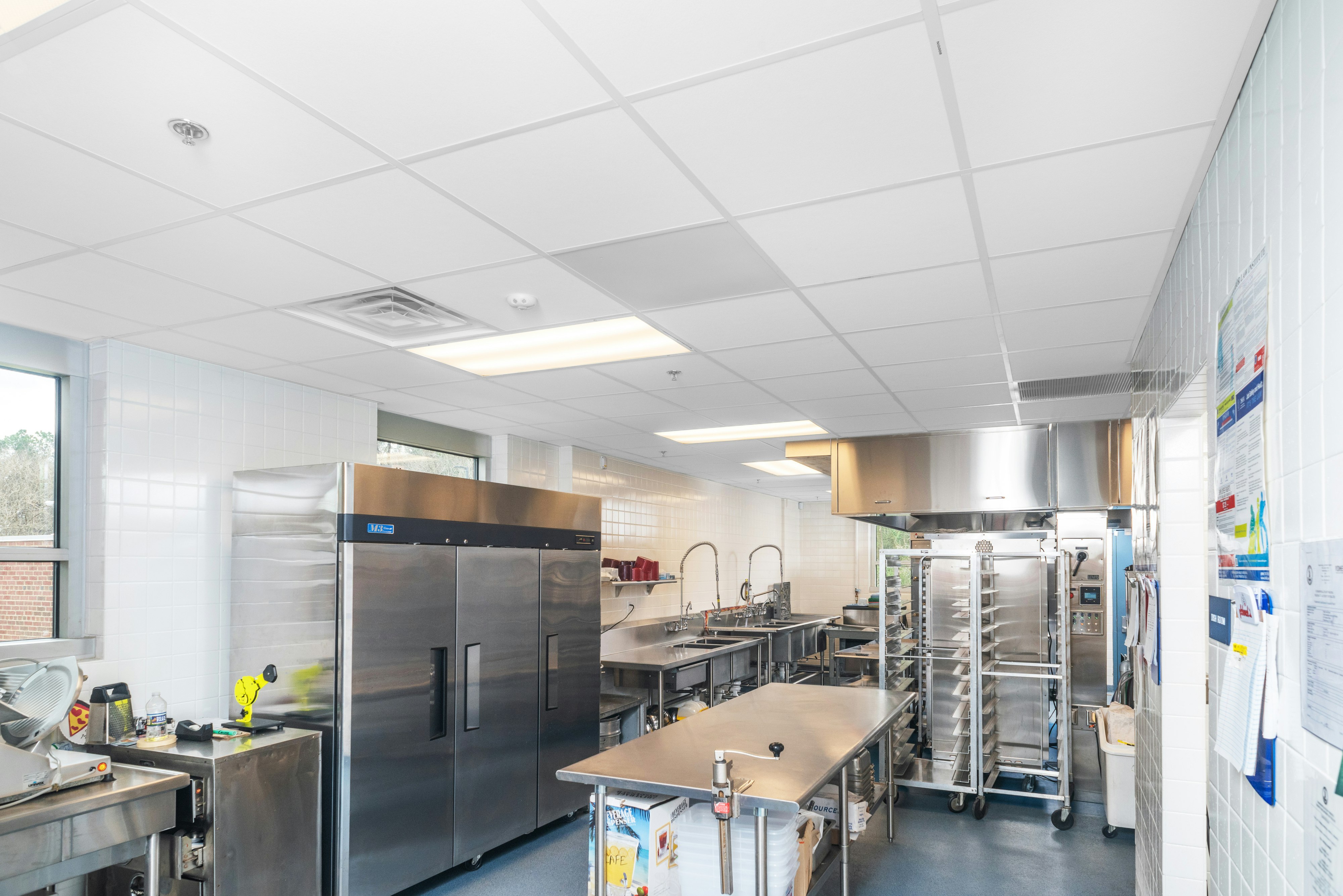 Walker-Grant Center, School, classroom, kitchen, office, meeting room, Artic, SQ, SL, Hygienic Plus SQ, Sonar SQ, 2x2, Moseley Architects