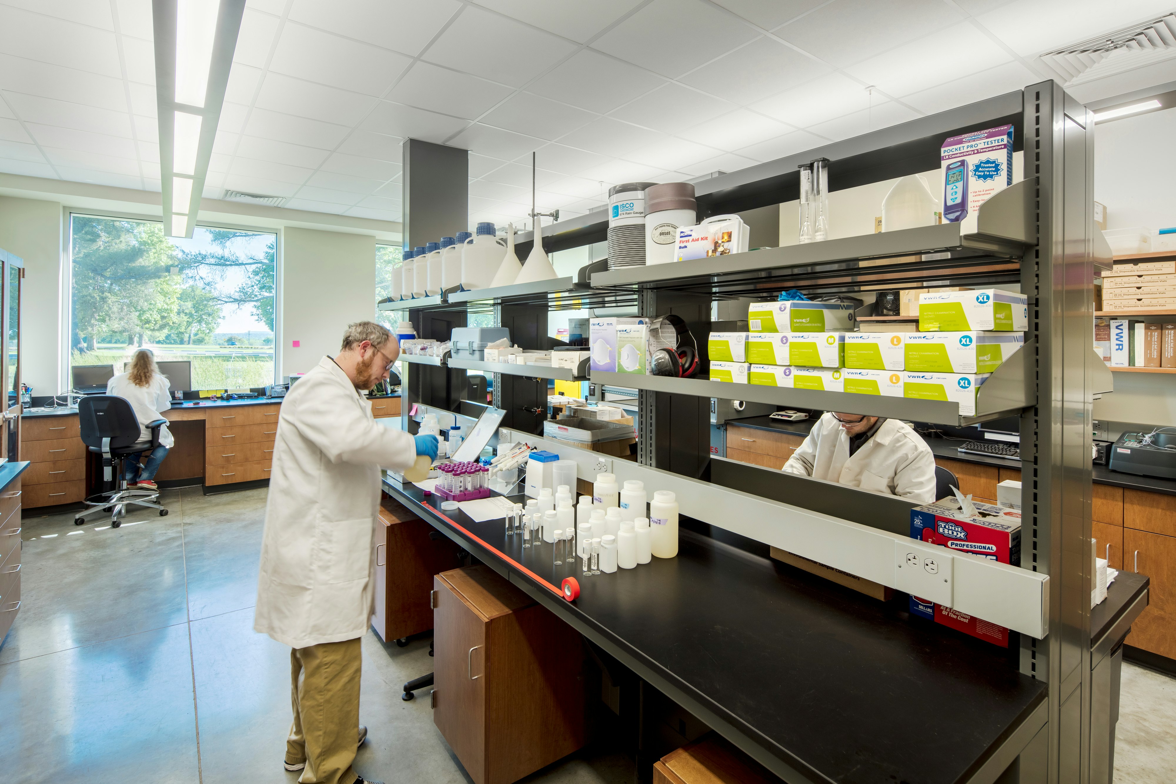 NA, Don Tyson Center for Agricultural Sciences, University of Arkansas, laboratory, classroom, 1200, suspension system, grid, Hygienic Plus, SQ, 2x2, panels