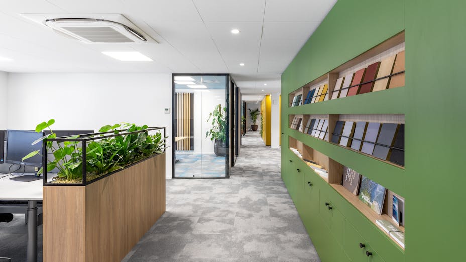 Blick in die frisch renovierten und akustisch optimierten Wohlfühl-Büroräume in Roermond