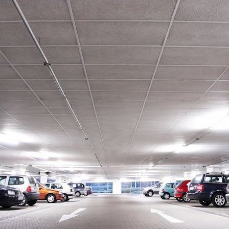 Parkhaus Parking Garage Facett A-edge 1200x600 ROCKFON