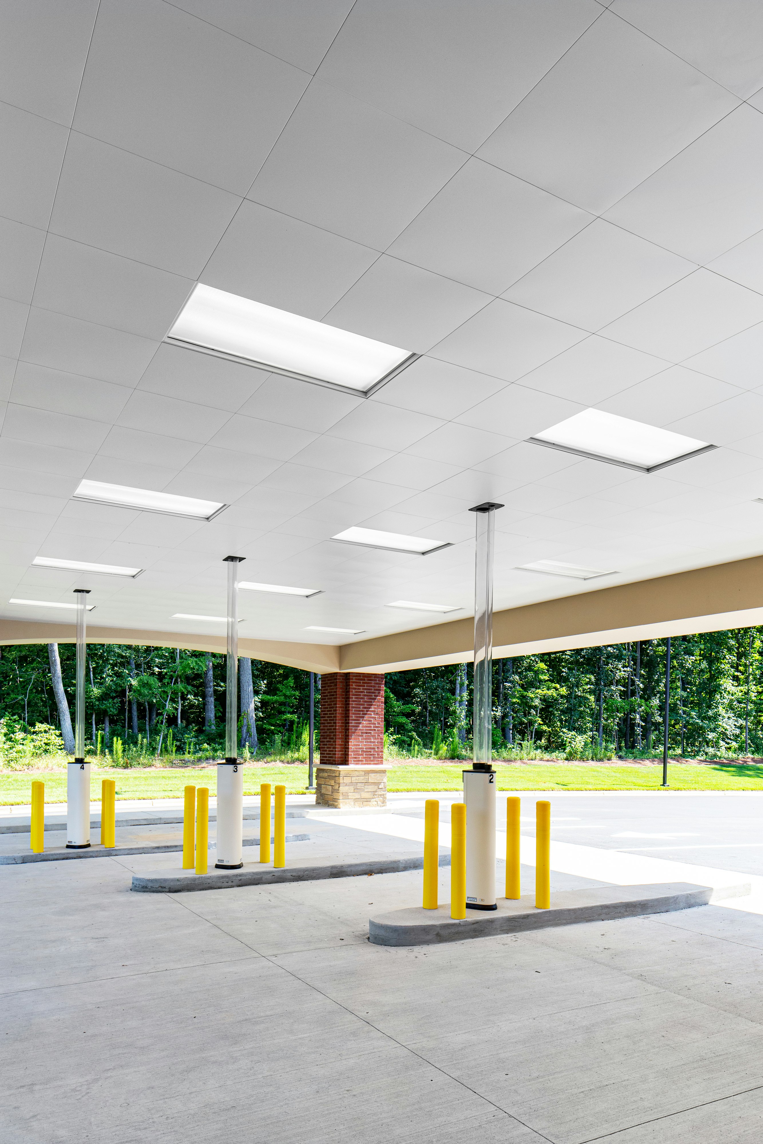 NA, State Employees’ Credit Union (SECU), Granite Quarry branch office, Summit Design and Engineering Services, Office, Planostile Snap-in, Specialty Metal Ceilings