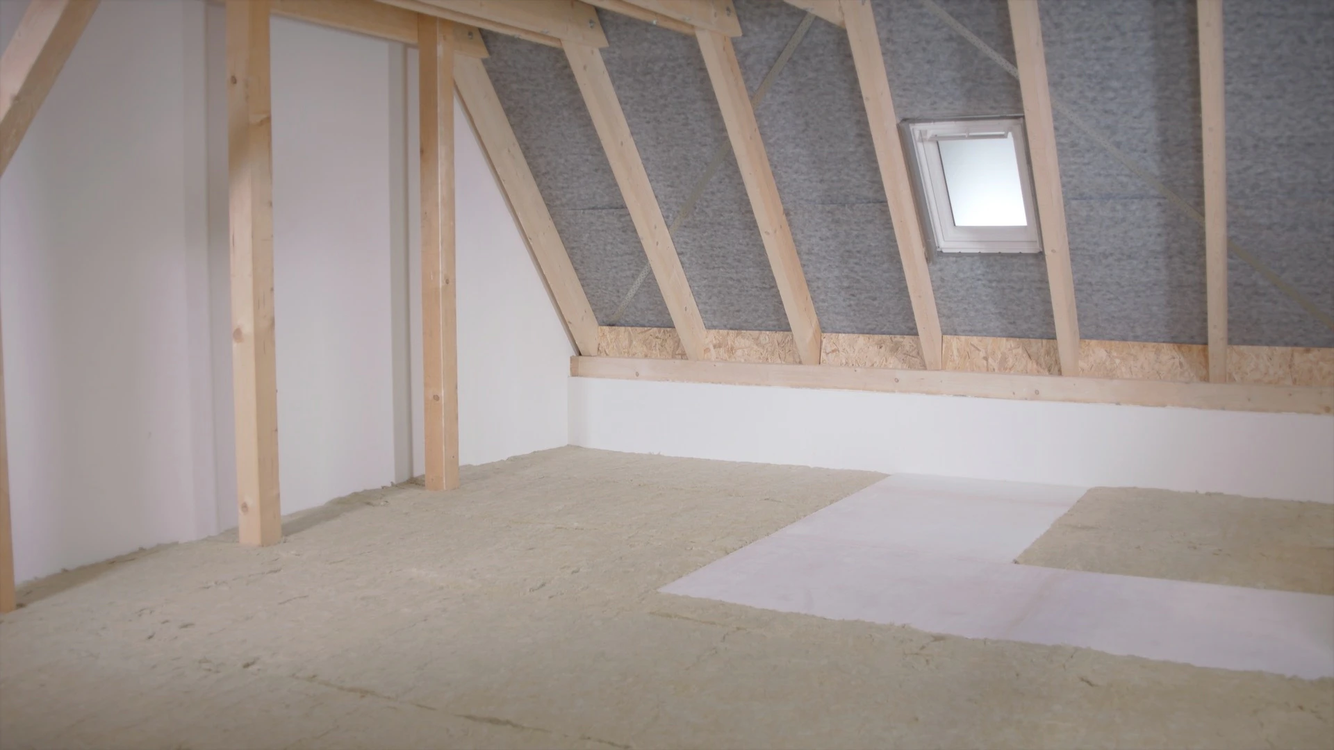 Dachbodendämmung, Verarbeitung, Anleitung, Video, wartungsweg, begehbar, attic insulation, steps, varirock, tegarock, thumbnail