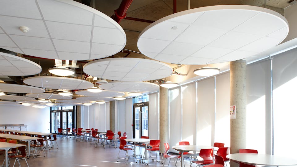 Acoustic ceiling solution: Rockfon® Tropic™, A24, 600 x 600