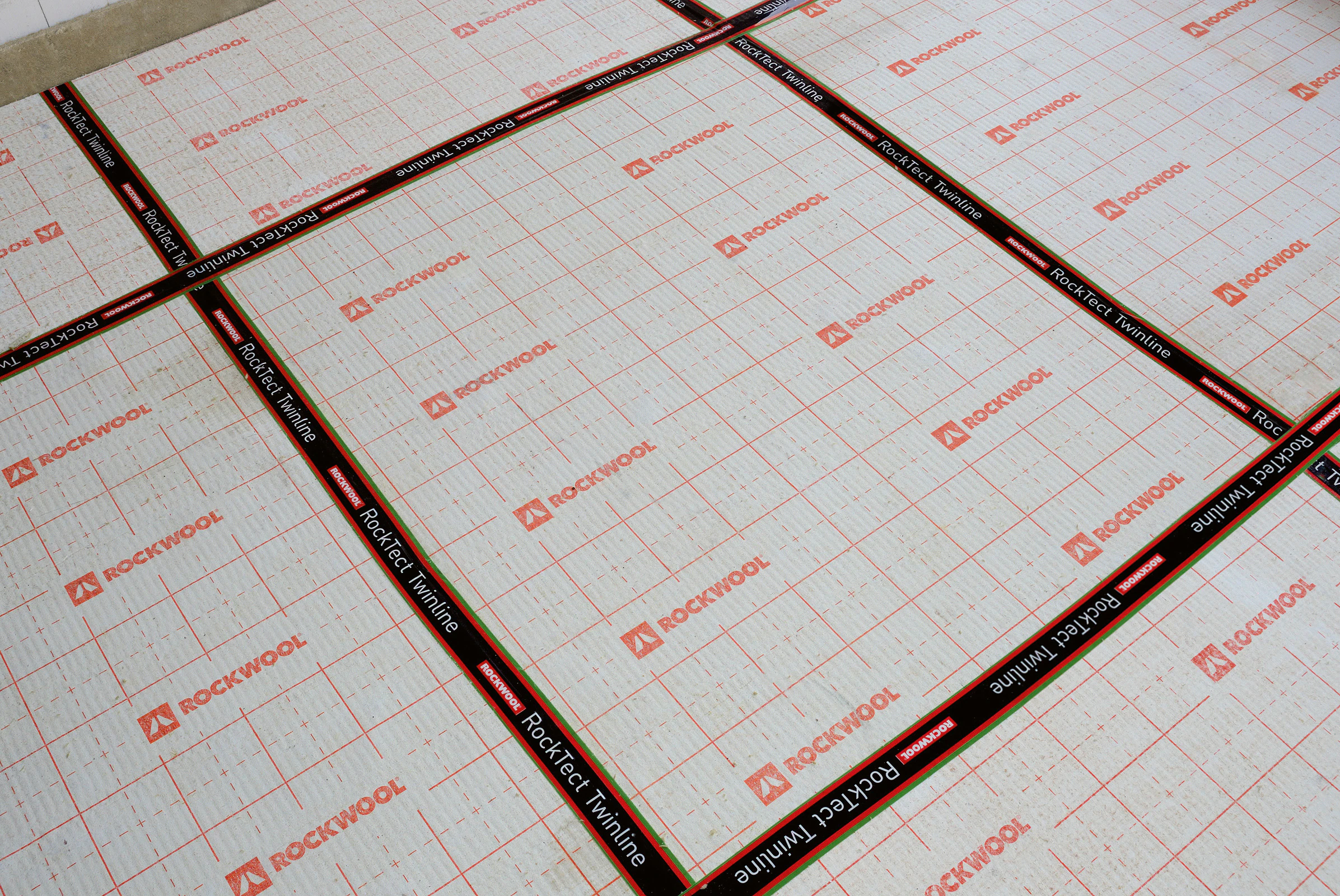 floor, sound insulation, trittschall, trittschalldämmung, fußbodenheizung, floorheating, floorrock Heat CP3, germany, PIM