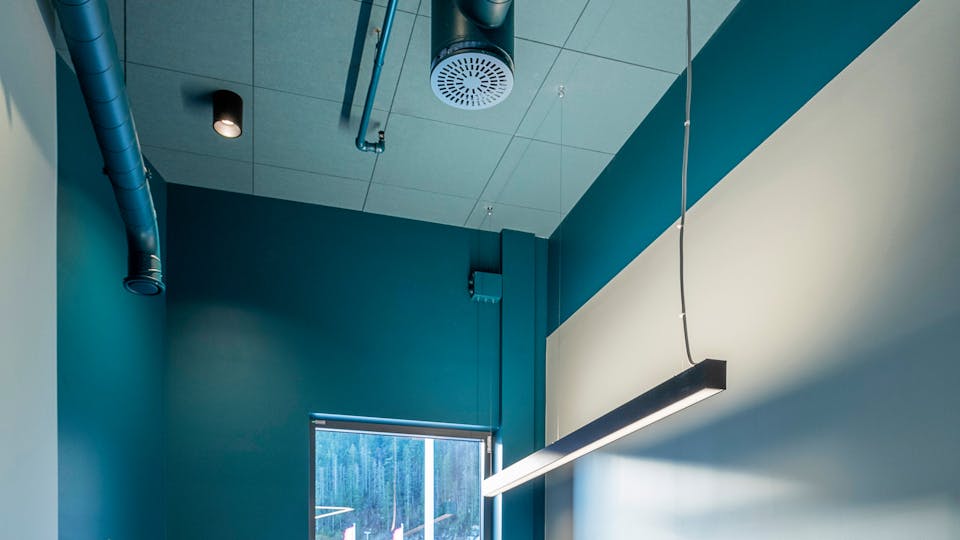 Acoustic ceiling solution: Rockfon Color-all®, B, 600 x 600