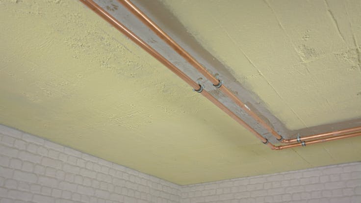 product, ceiling, cellar ceiling, basement ceiling, installer, installation, Planarock Top, pipes, germany