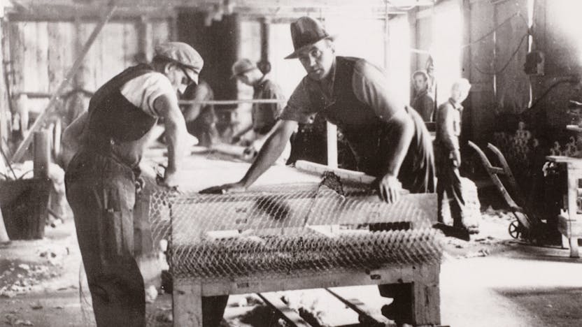 Production at the Factory in Hedehusene late 1930.