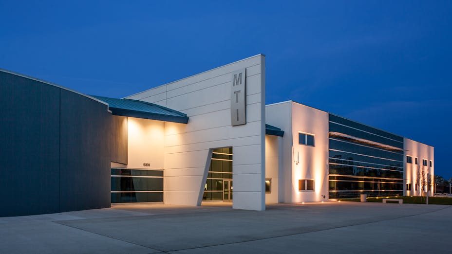 Manatee Technical College, Main Campus Building, School District of Manatee County, Fawley Bryant Architecture, The Beck Group, Acousti Engineering, Architectural Products, LLC, Education, Mark Borosch Photography
