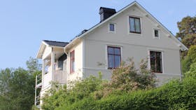 Reference case, article, Sweden, Jönköping, renovation, trähus, wood, facade, Västkustskiva