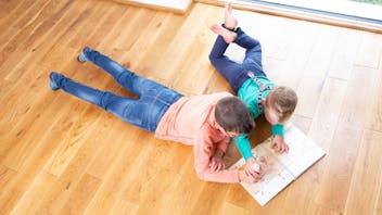 floor, family, kids playing, wooden floor, Familie Köhler, DIY, Kottenheim, germany