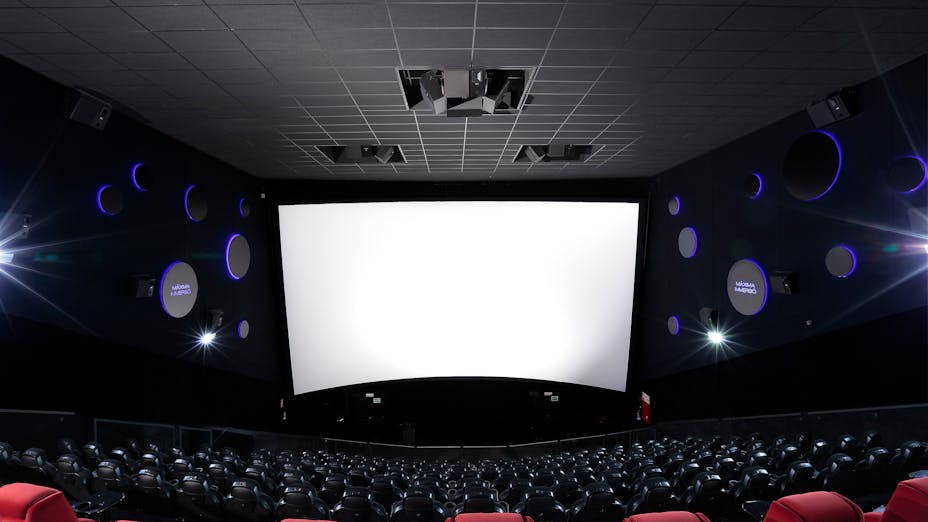 Cinemes Centre Splau, Coloral Th 40 Black A-edge, Baffles Deco 40, leisure movie theatre