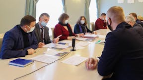 Meeting, Vyborg, government