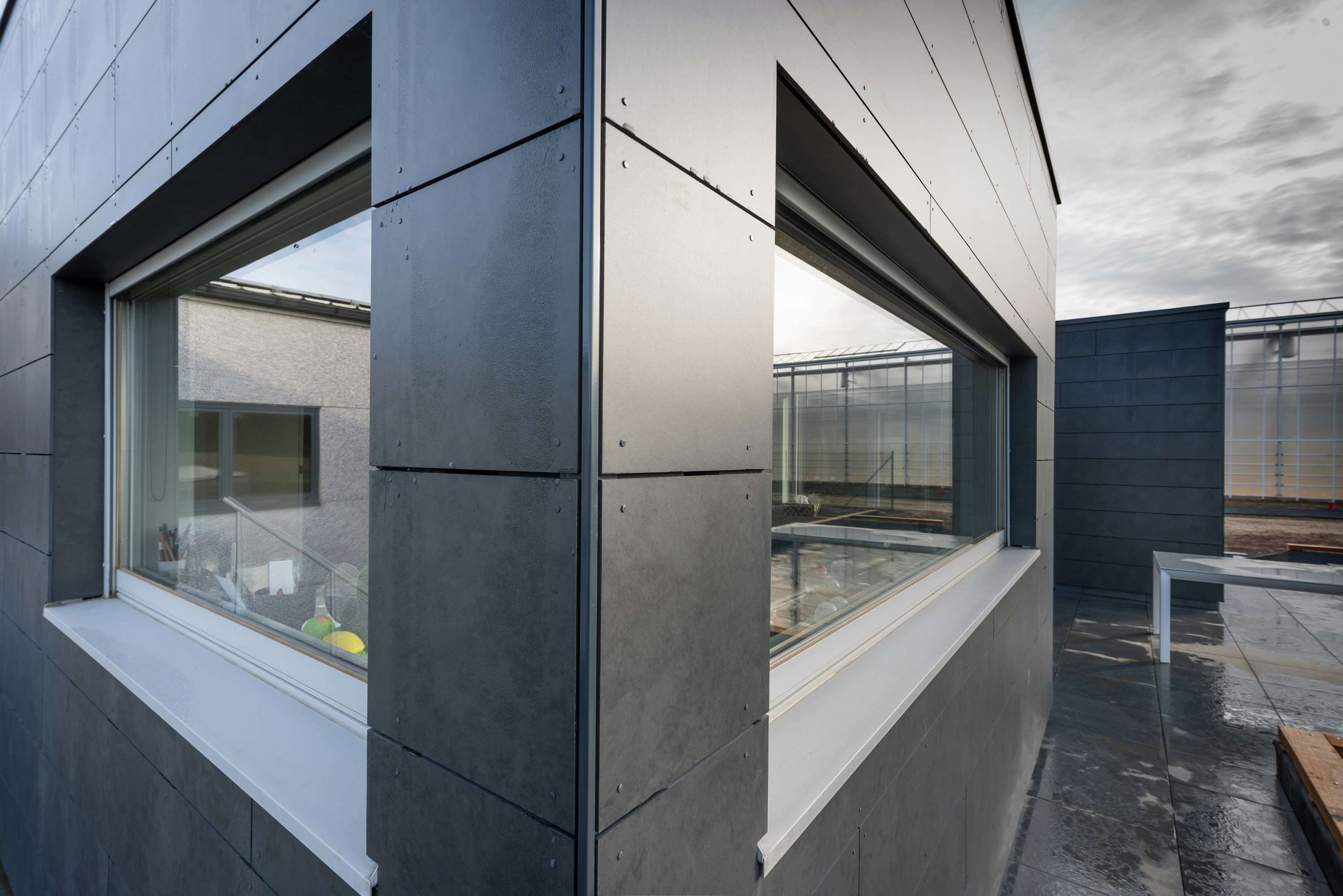 Rockpanel Case Study
Brussegem
Rockpanel Stones
Basalt Anthracite